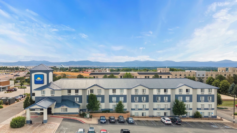 Days Inn by Wyndham Thornton 5/59