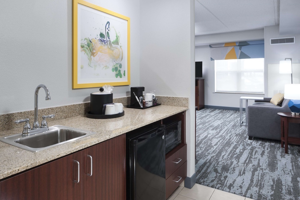 Hampton Inn And Suites By Hilton Oklahoma City Bricktown Ok 56/80