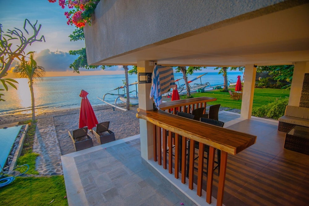 AMED DREAM IBUS BEACH CLUB 6/46