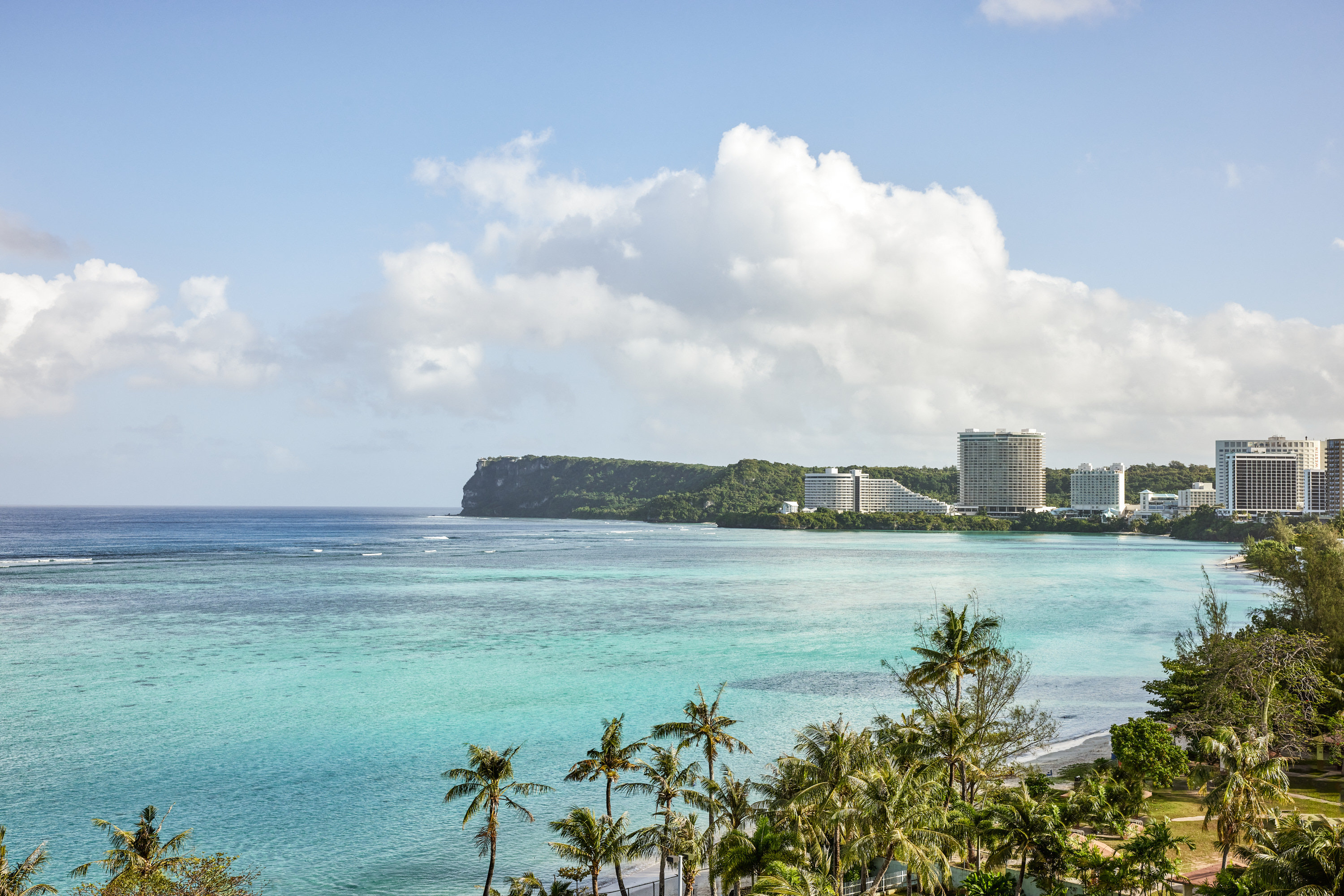 Crowne Plaza Resort Guam 90/95
