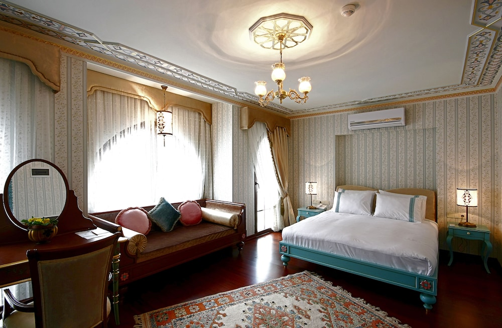 Niles Hotel Istanbul Special Class 13/50