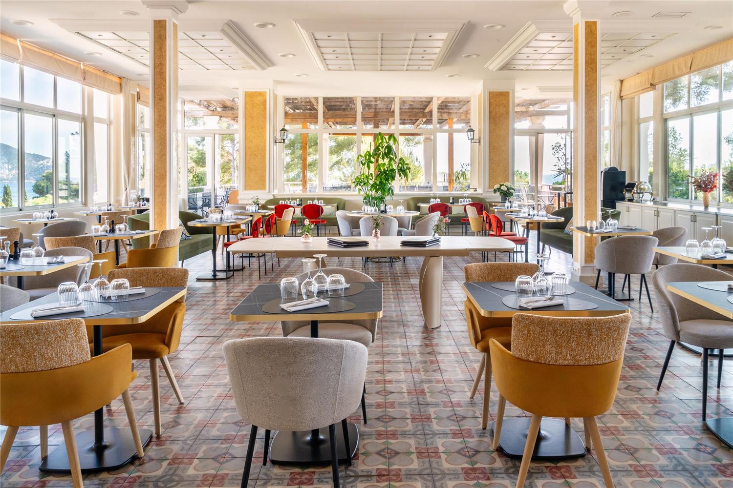 Grand Hotel Des Lecques, BW Signature Collection 15/21