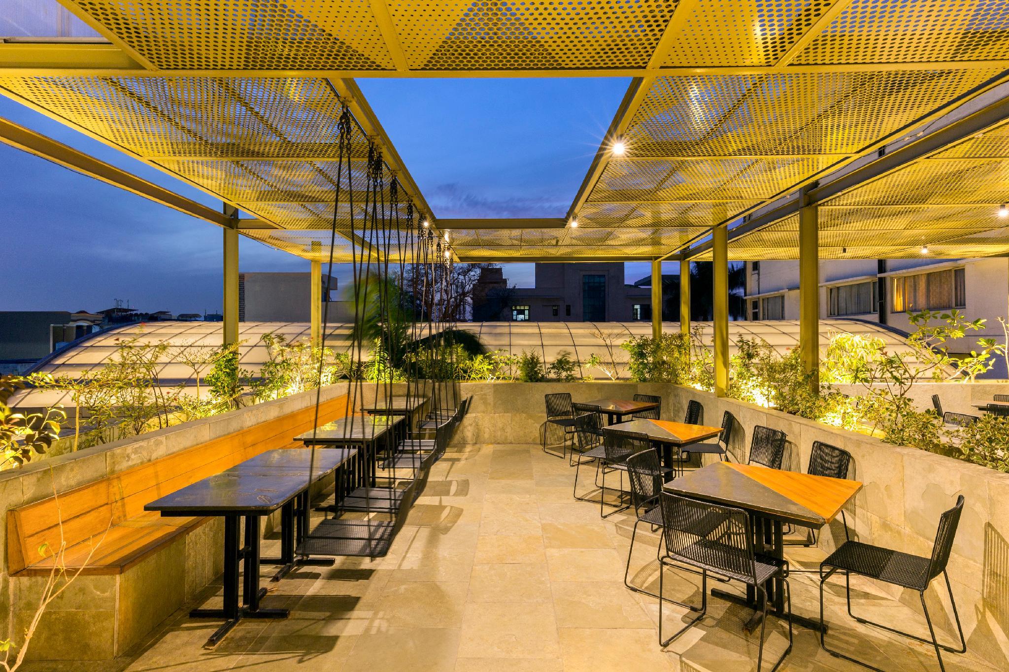 Hotel Crystal Palace Meerut 18/29