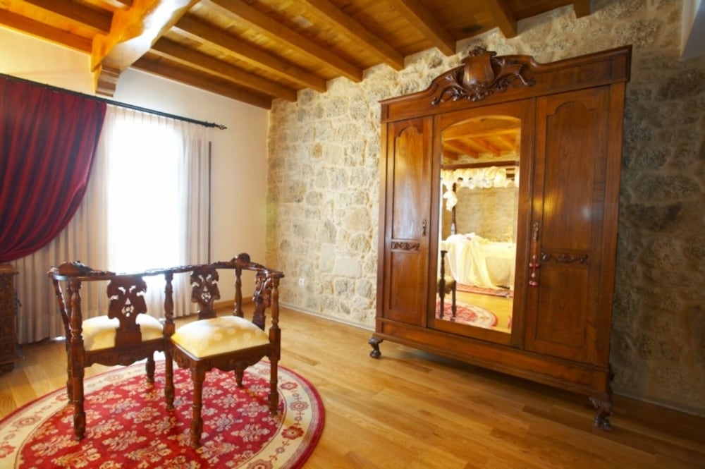 Hotel Vila Do Val 37/56