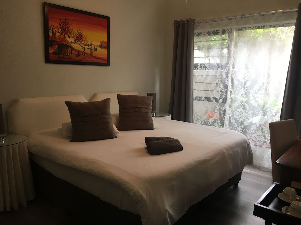 Spring Tide Inn 18/50