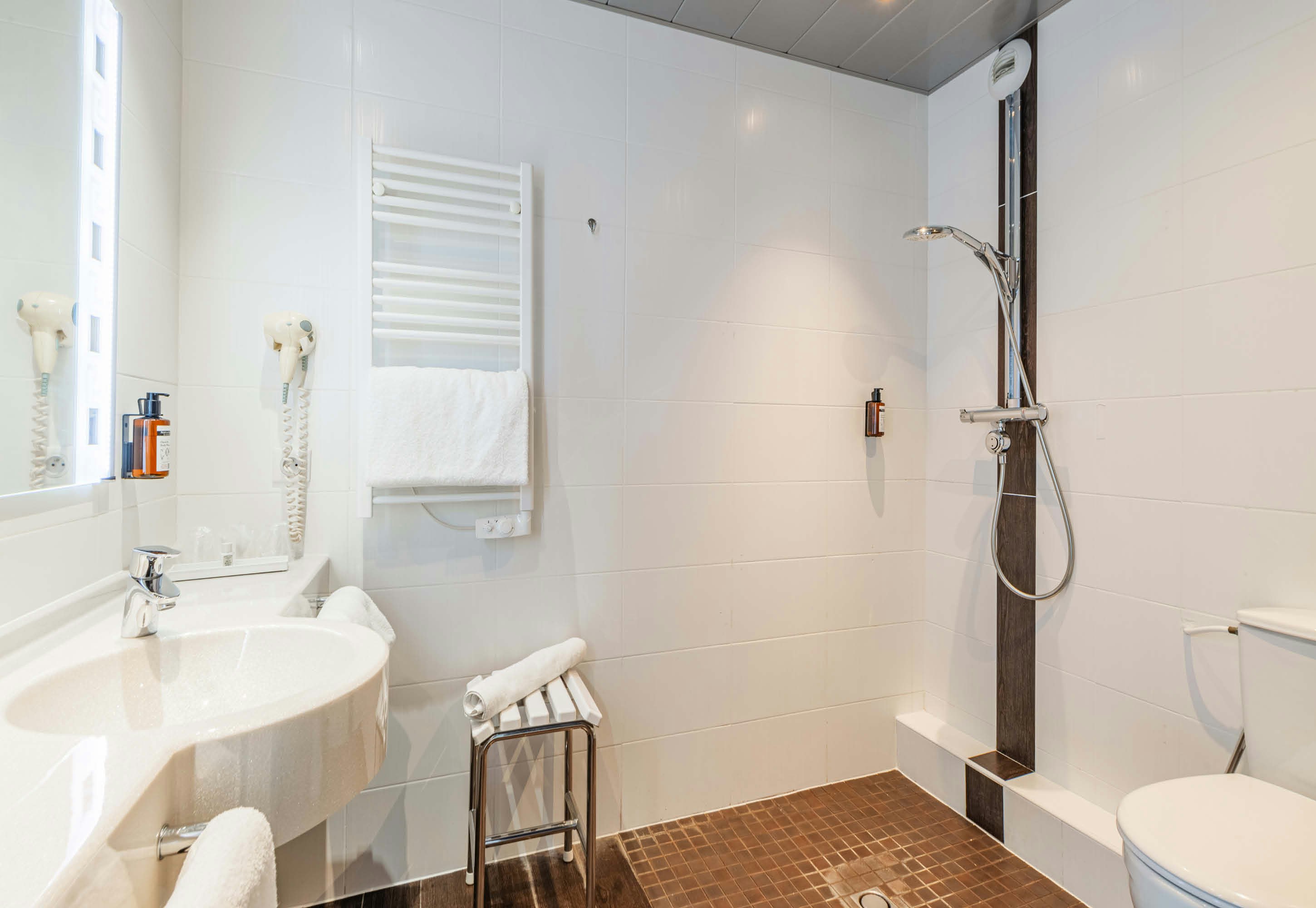 B&B HOTEL Colmar Liberte 4 etoiles 39/40