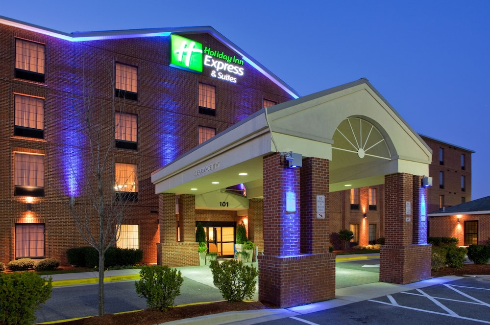 Holiday Inn Express & Suites I-95 Capitol Beltway-Largo 1/57