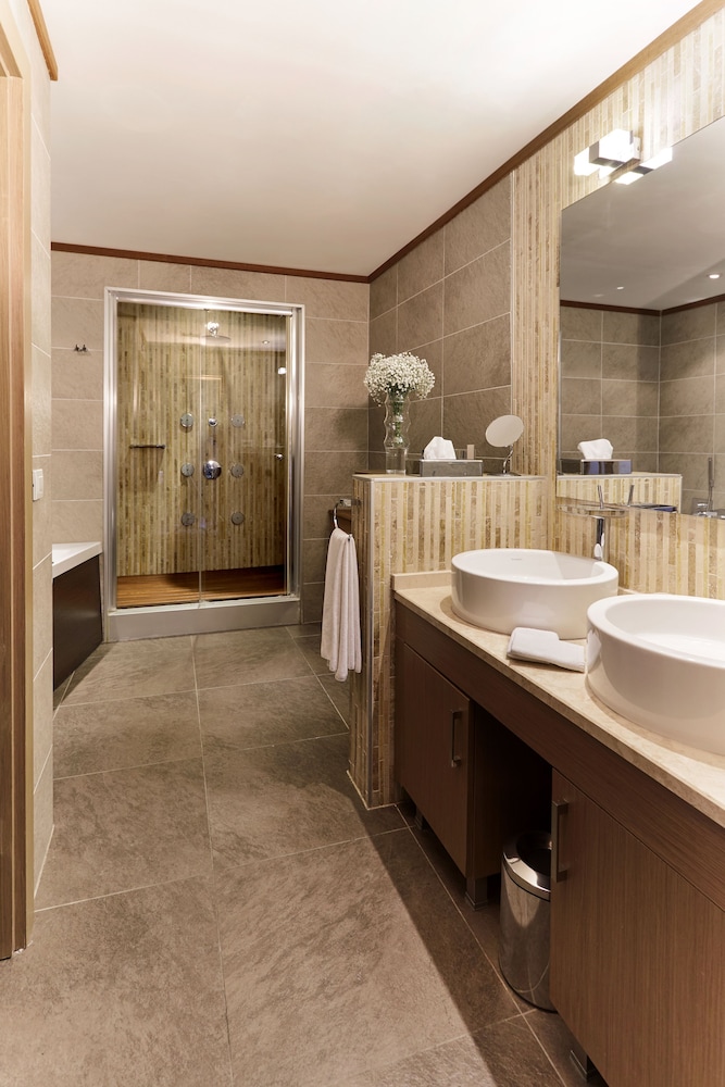 Avantgarde Levent 50/50