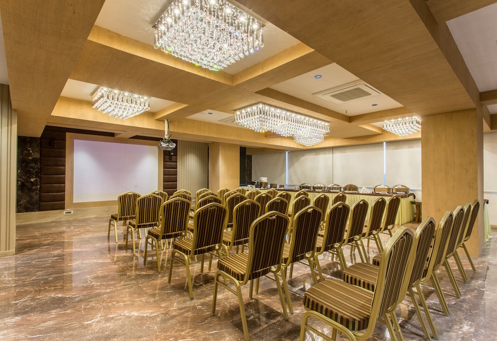 Hotel Abika Elite 36/40