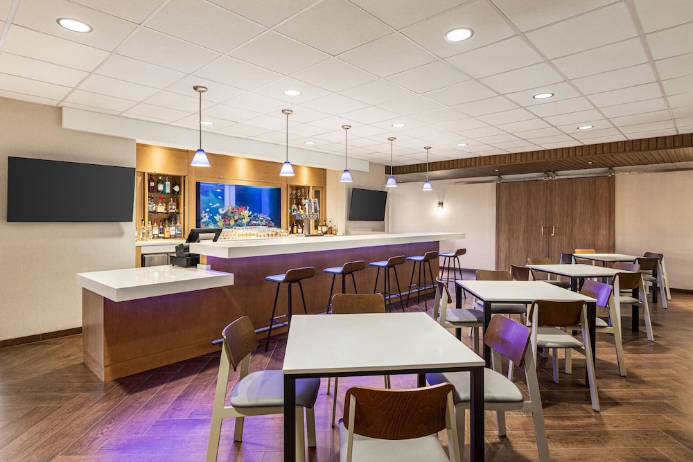 Fairfield Inn & Suites by Marriott Bonita Springs 18/31
