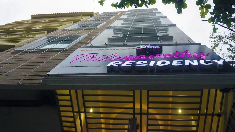 Hotel Tr Residency 1/22