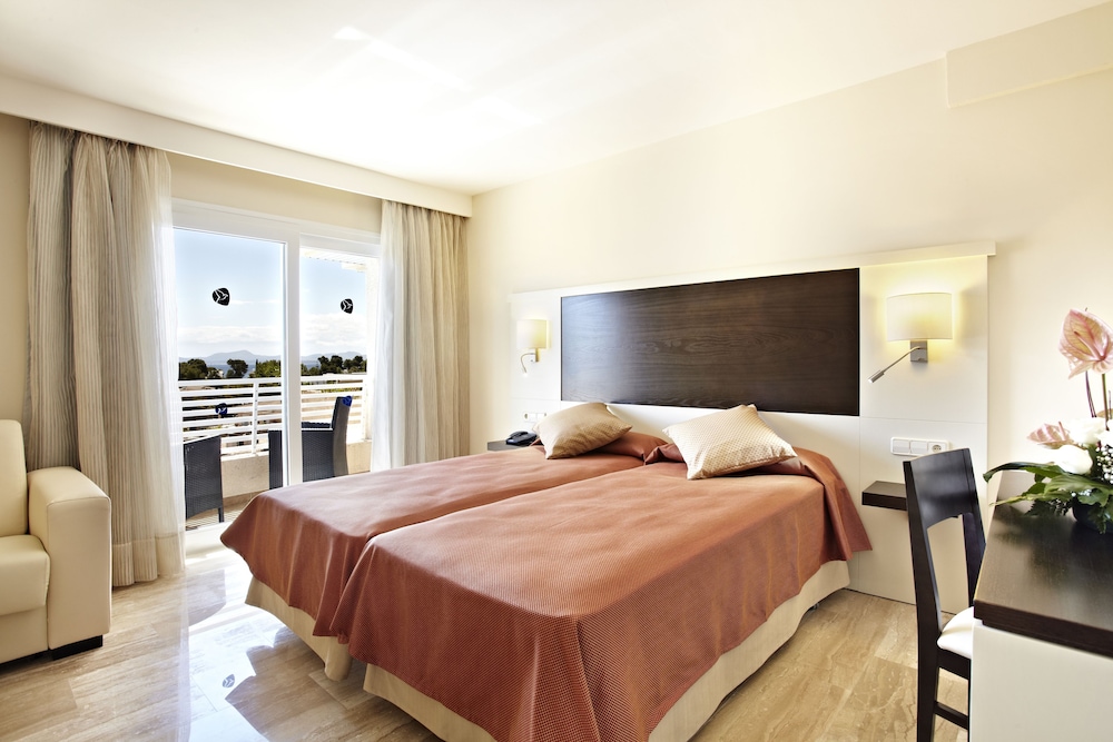 Grupotel Port d Alcudia 11/49