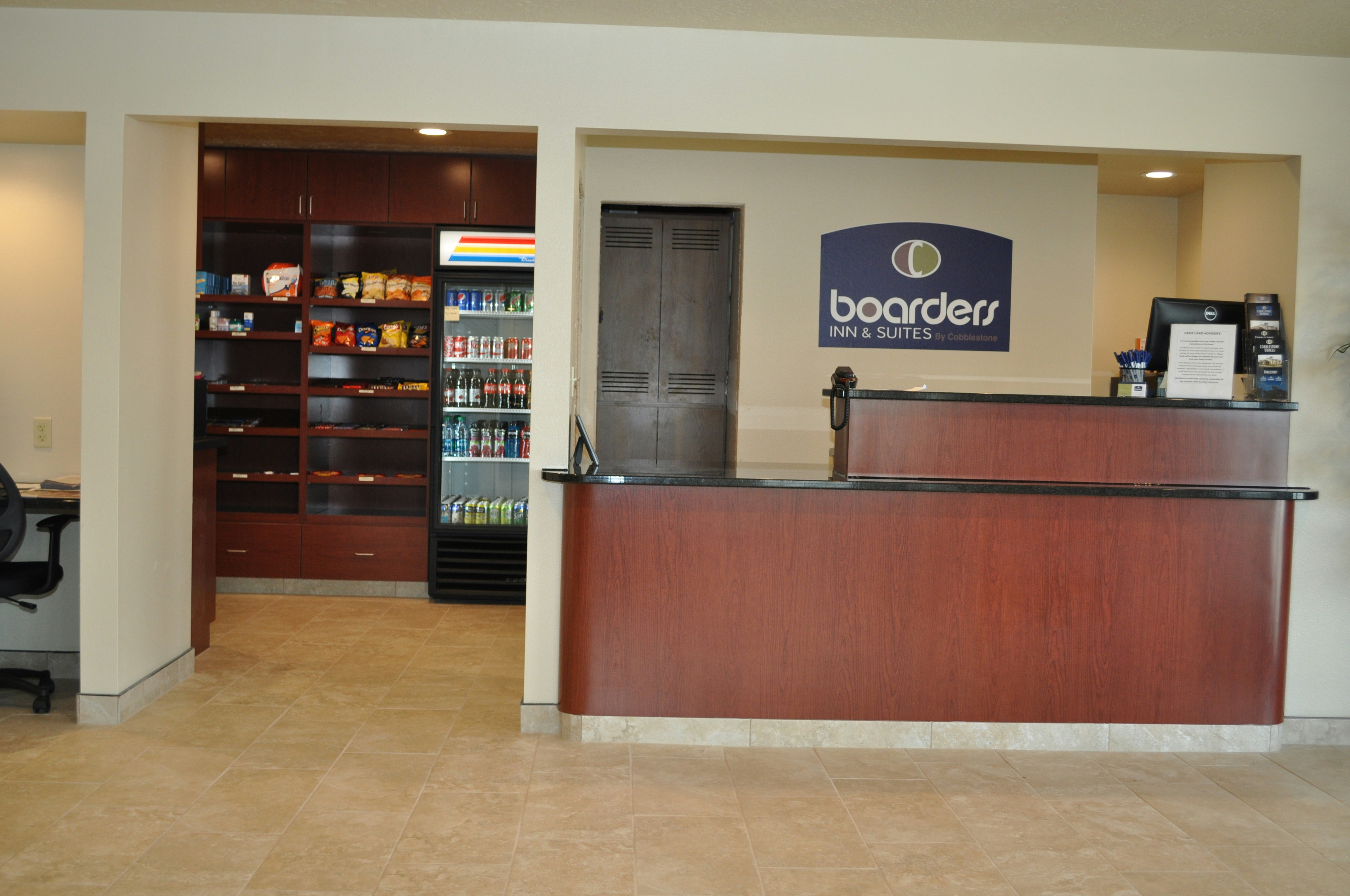 Boarders Inn and Suites Broken Bow 7/43