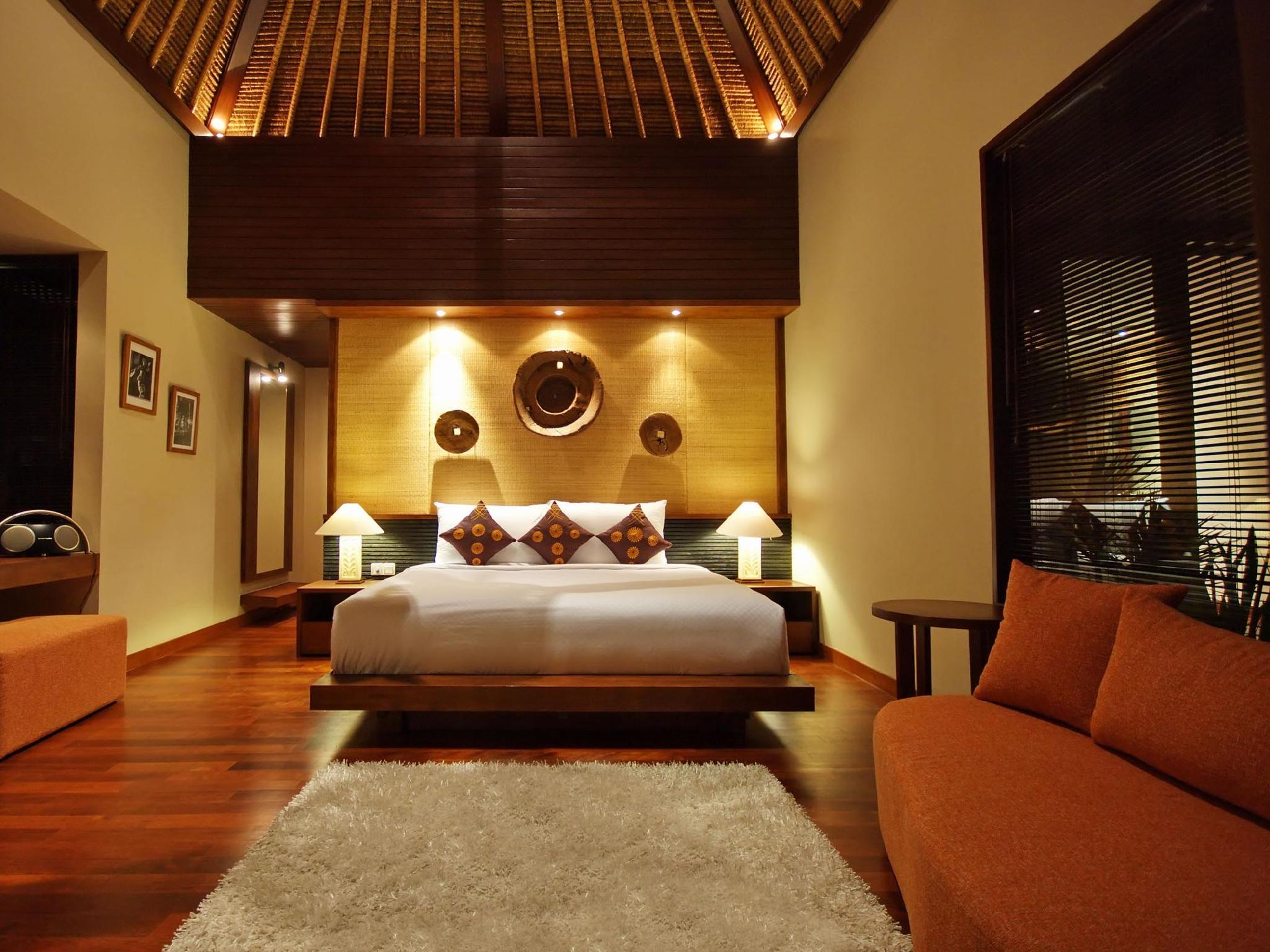 2 Bedrooms, Pool, Villa