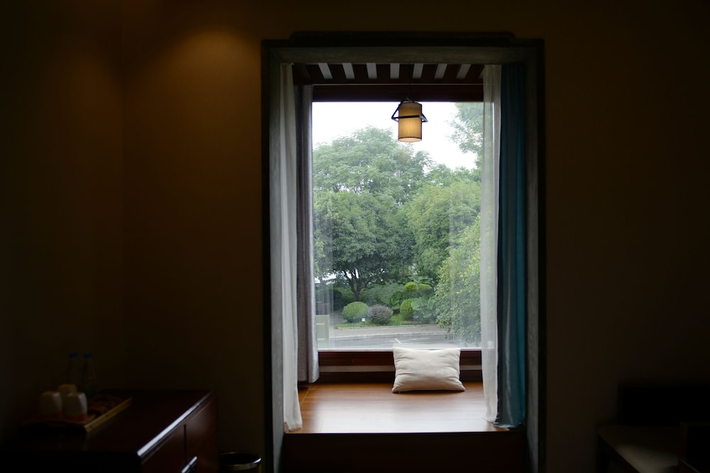 Aroma Tea House 37/70