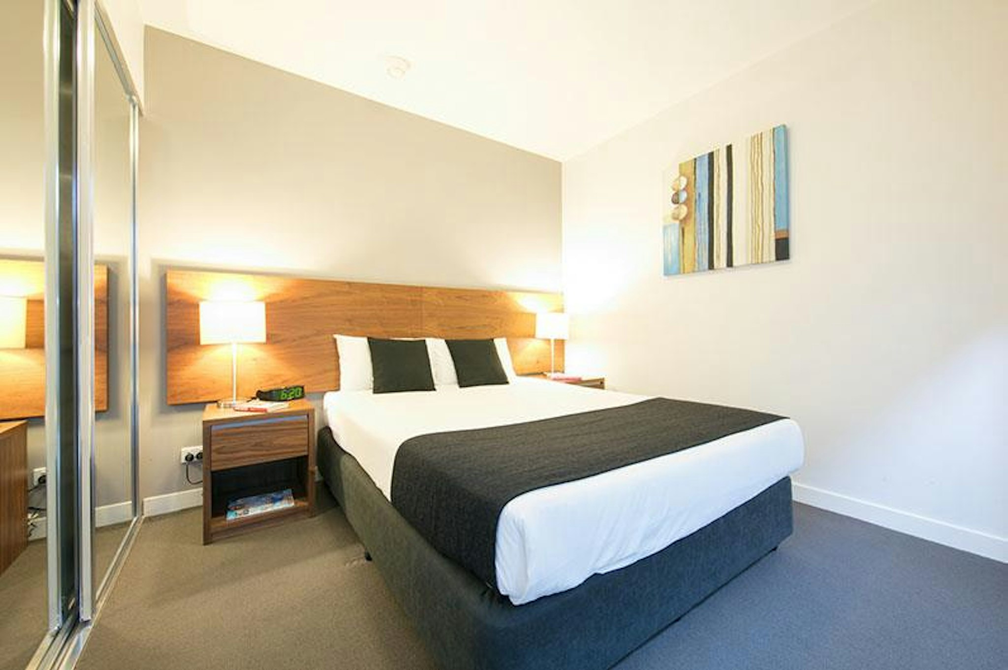 1 Bedroom, Apartment