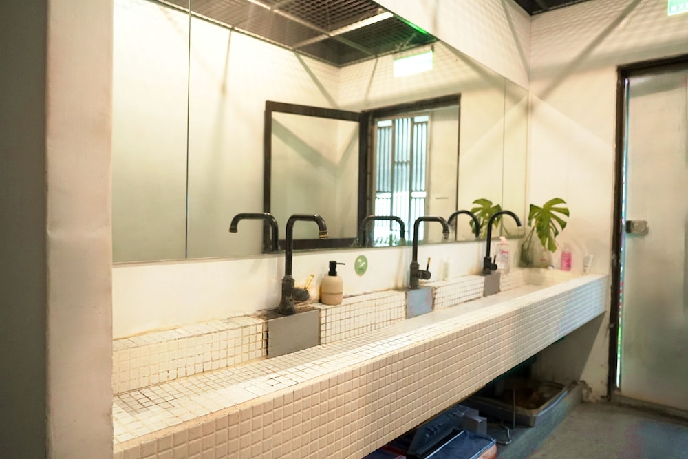 Duckstay Hostel 48/48