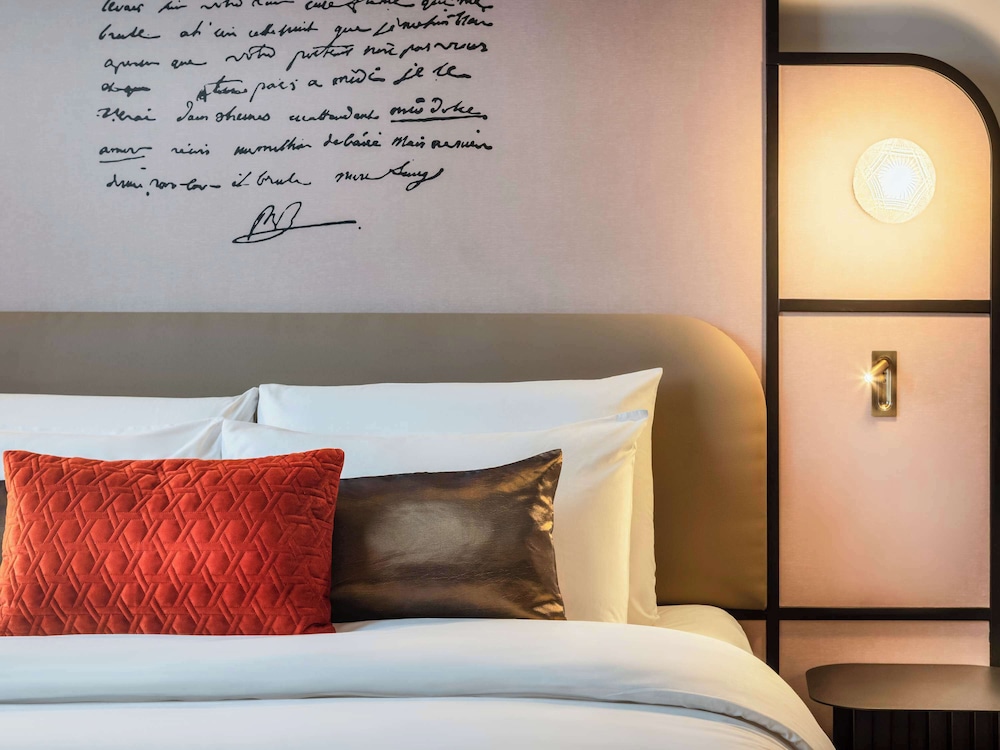 Mercure Versailles Paris Ouest 46/76