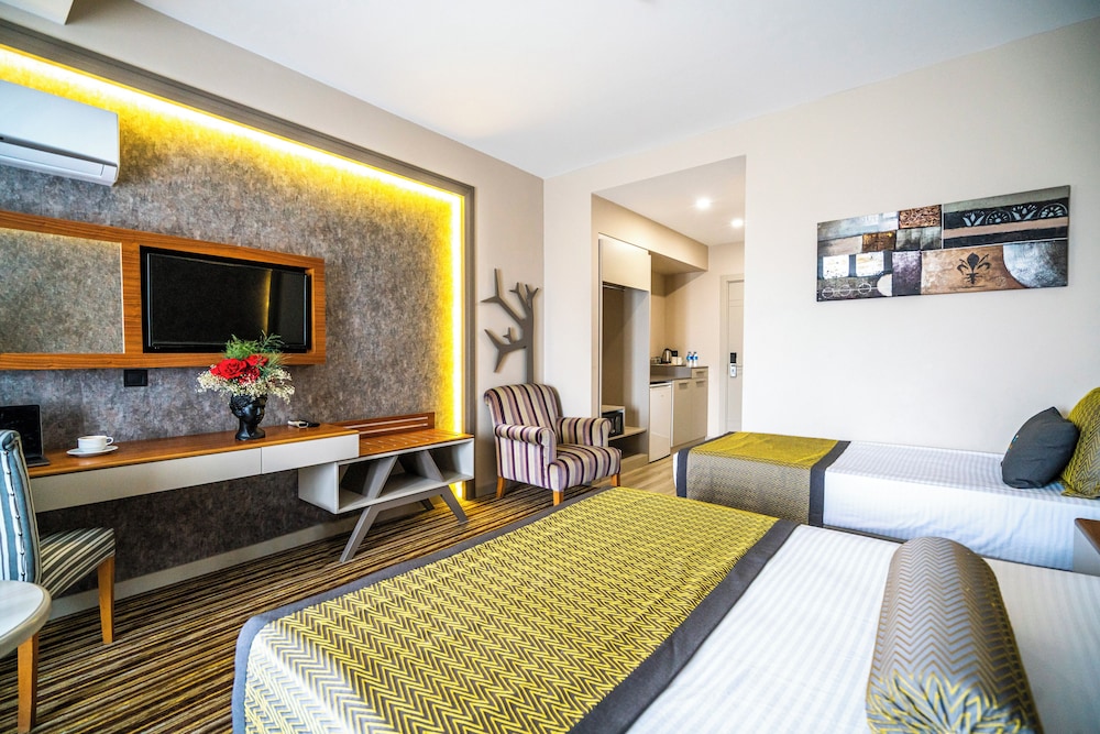 Hierapark Thermal Spa Hotel 25/70