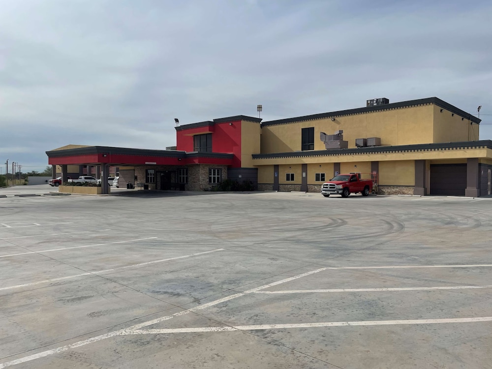 SureStay Plus Hotel by Best Western Odessa 6/34