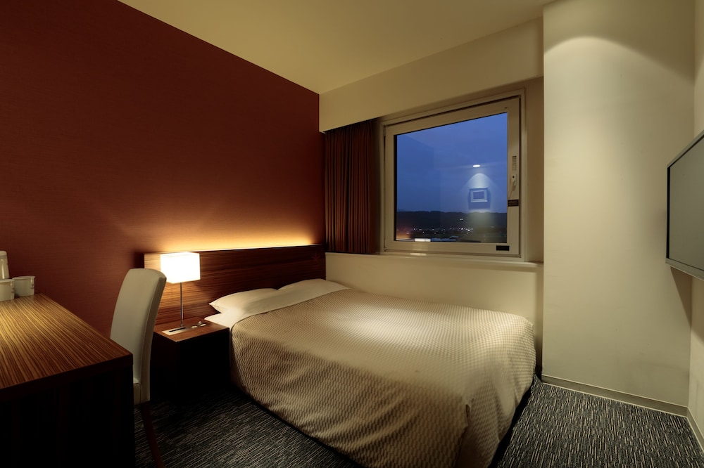 Candeo Hotels Ozu 11/45