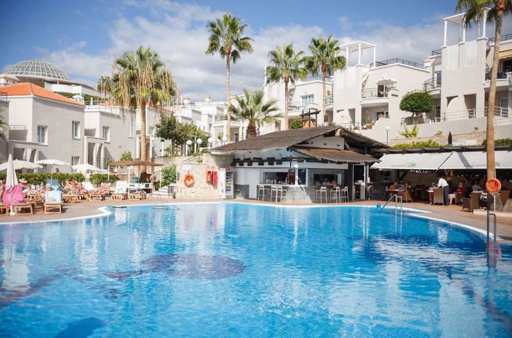 Los Olivos Beach Resort in ADEJE