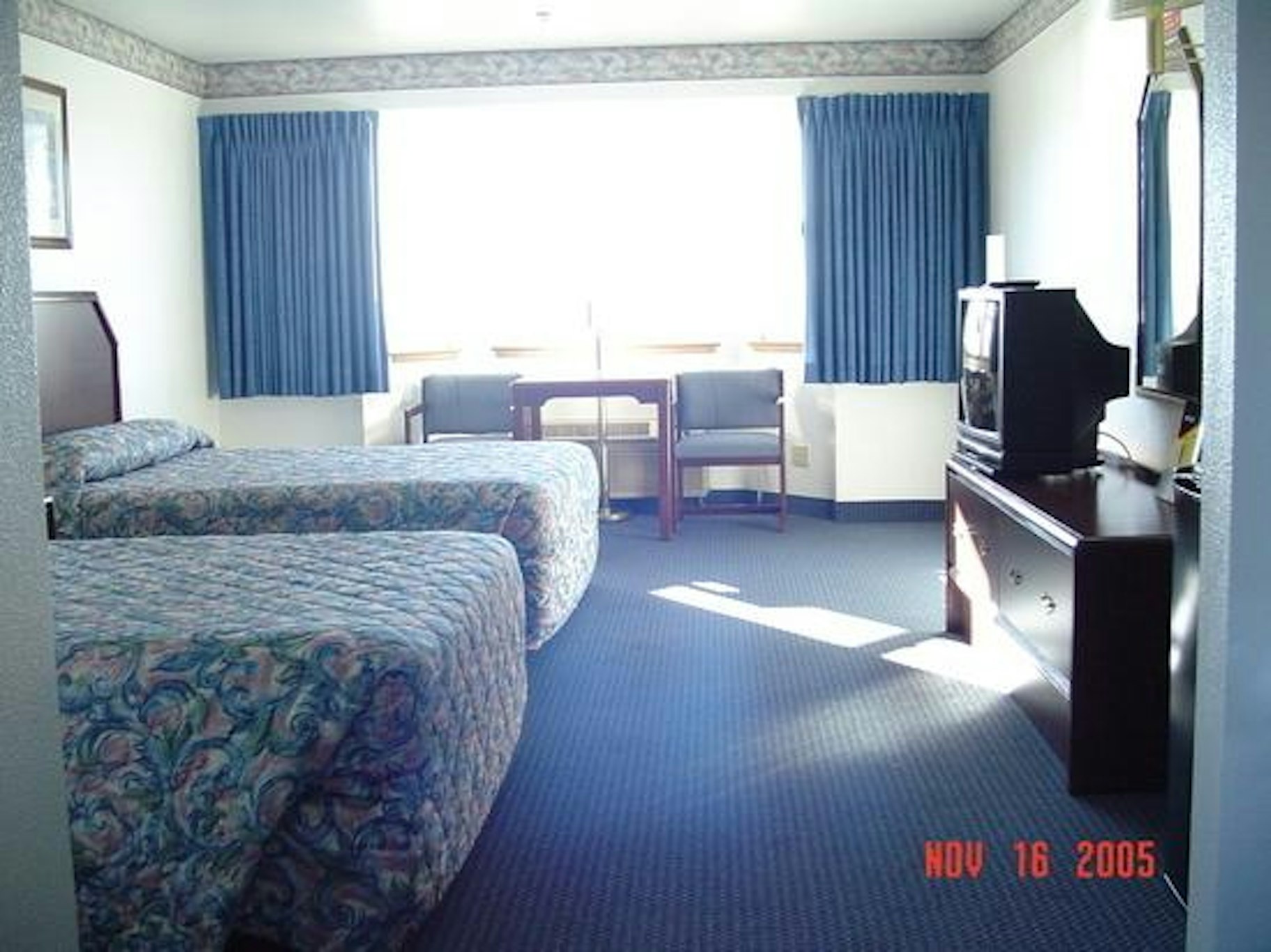 Anchor Beach Inn 6/26