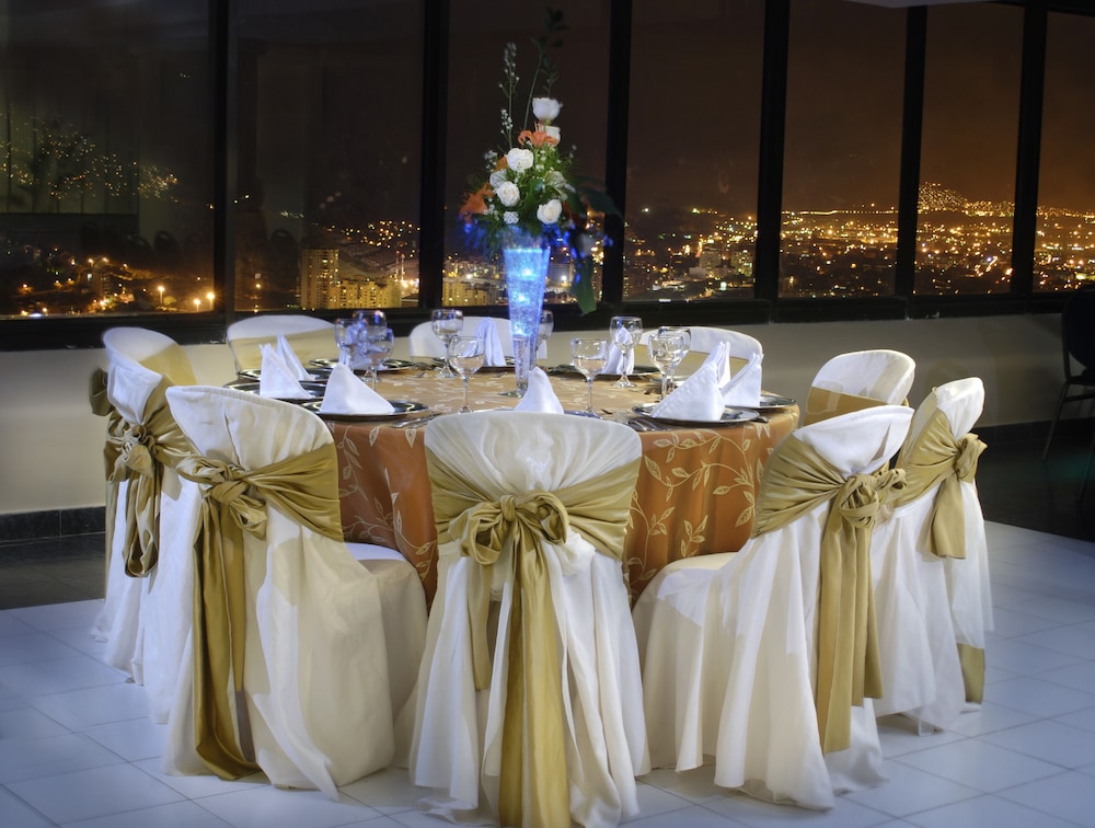 Torre de Cali Plaza Hotel 50/67
