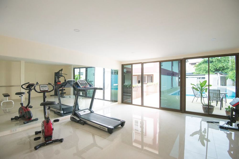 The President Hotel at Chokchai 4 37/57