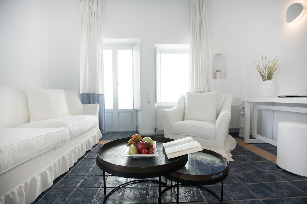 Lilium Hotel Santorini 28/51