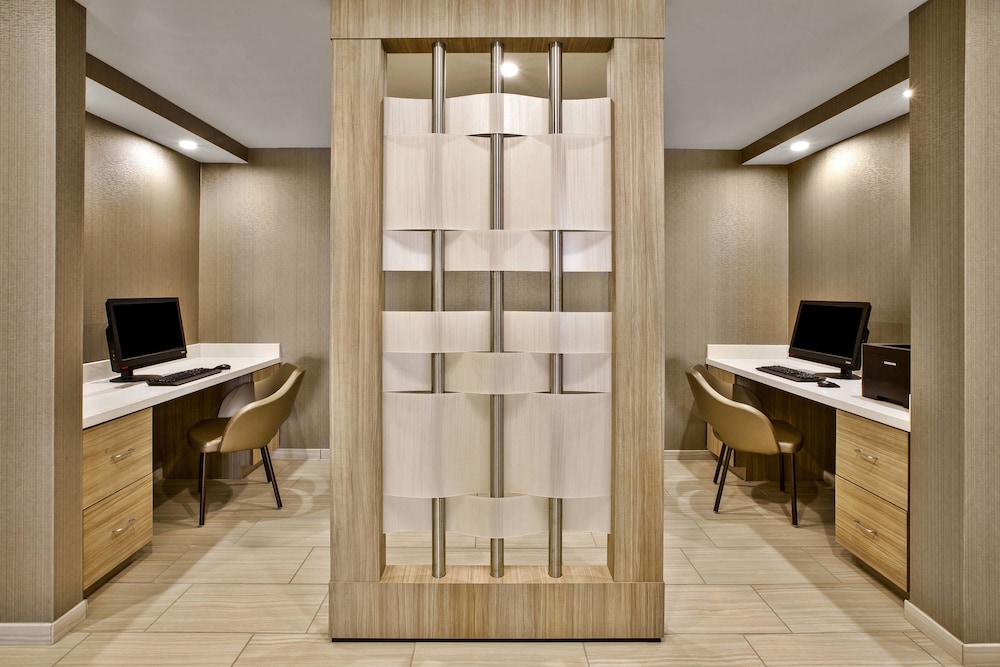 Springhill Suites By Marriott Pittsburgh Butler Centre City 16/34