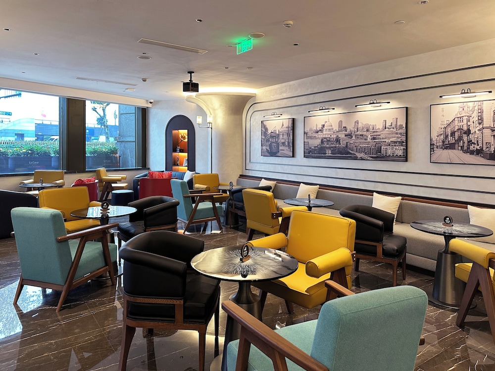 UrCove by Hyatt Shanghai on the Bund 49/59