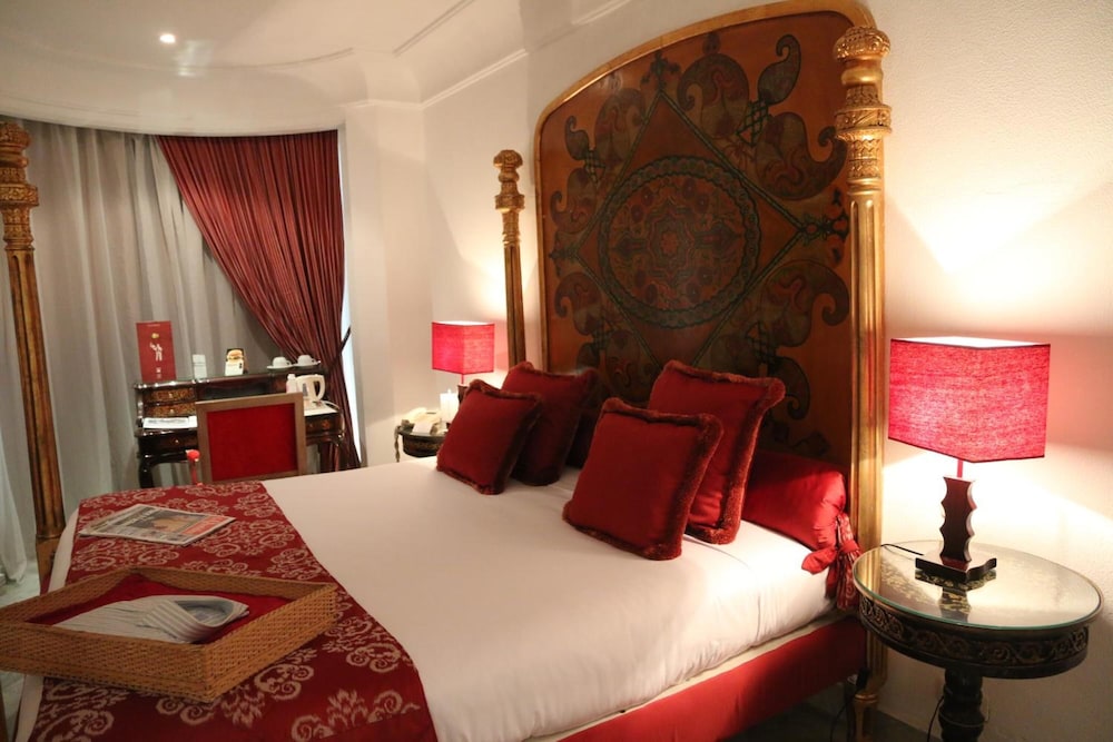 HOTEL LA MAISON BLANCHE 12/52