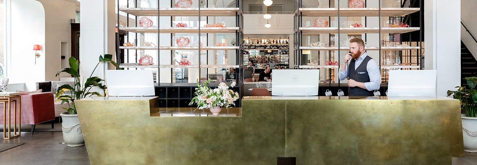 Quirk Hotel 14/85