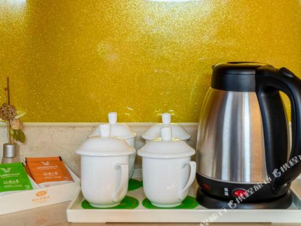 Vienna Hotel (Dongguan Shatian Humen gang) photo2