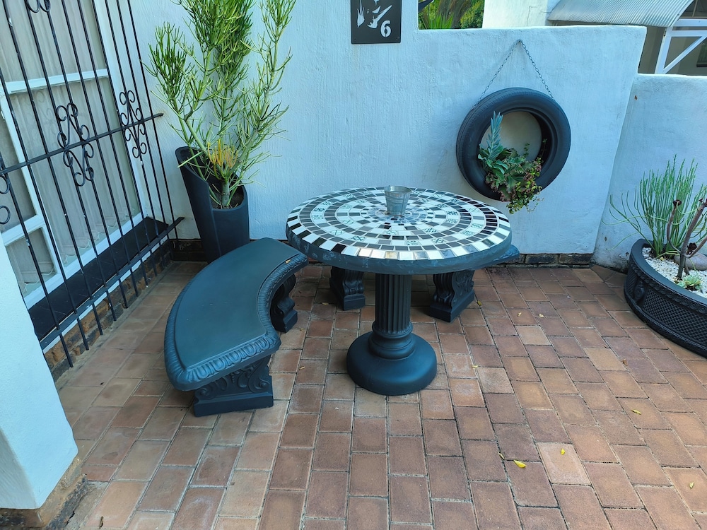 Wilger Guesthouse 5/50