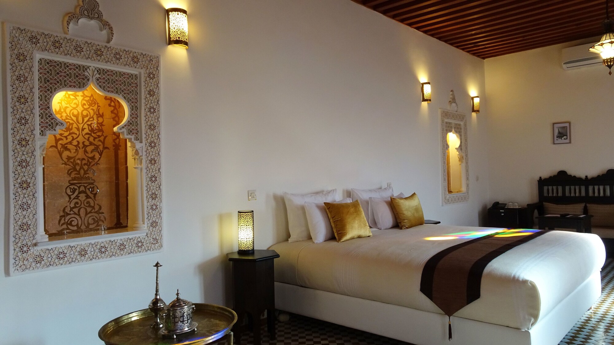 suite, 2 double beds, terrace
