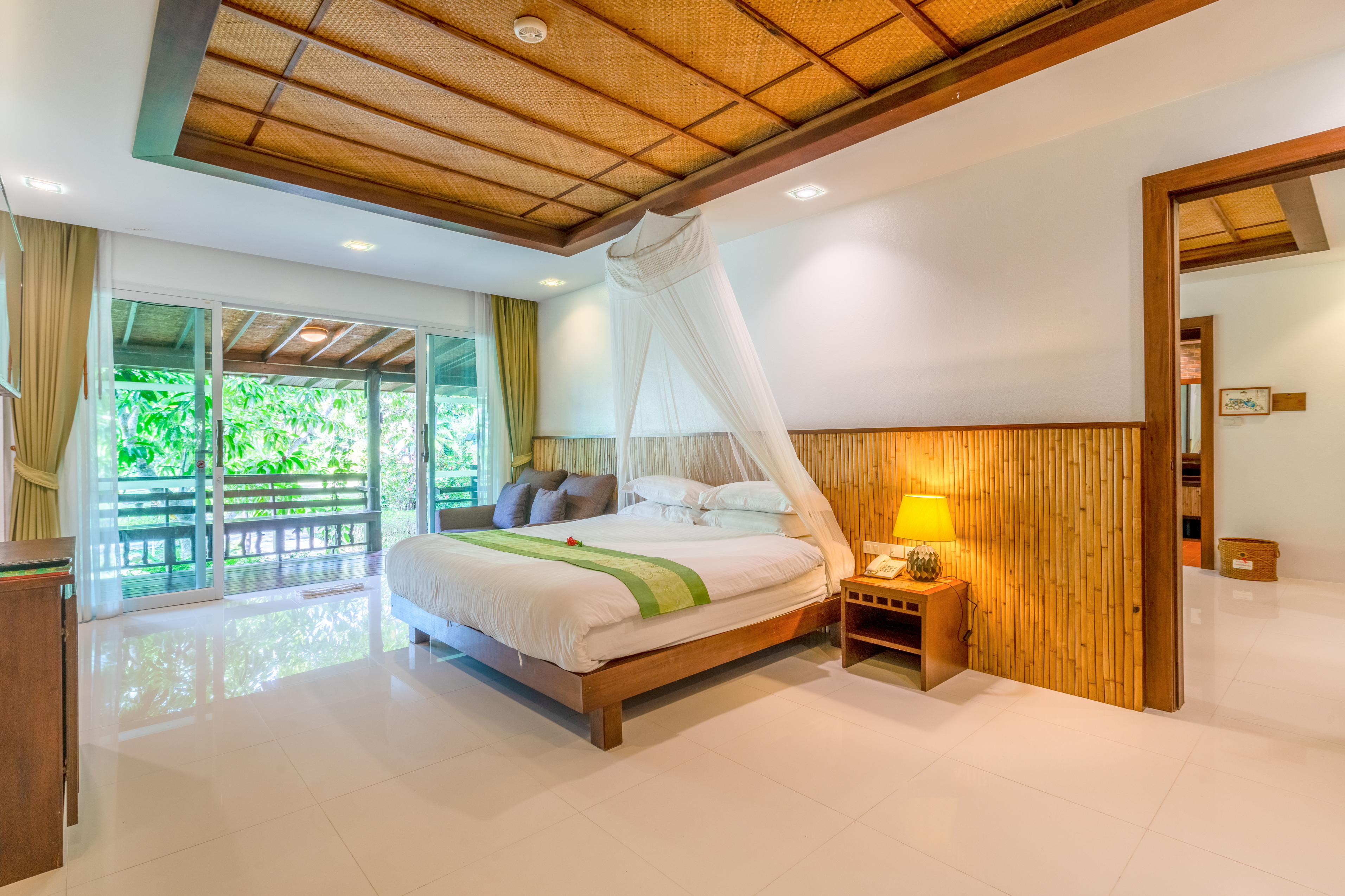Tropical Family Cottage