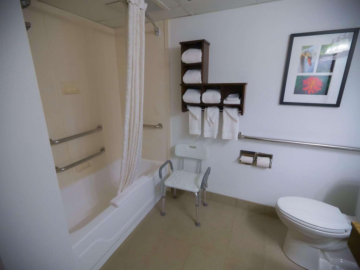 Country Inn & Suites by Radisson, Burlington (Elon), NC 19/19