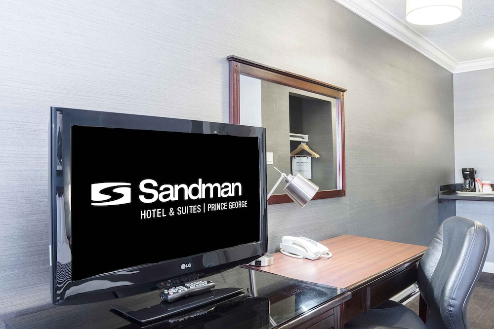 Sandman Hotel & Suites Prince George 15/47