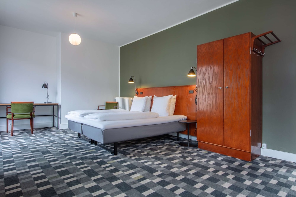 Hotel Astoria, Bw Signature Collection 18/54