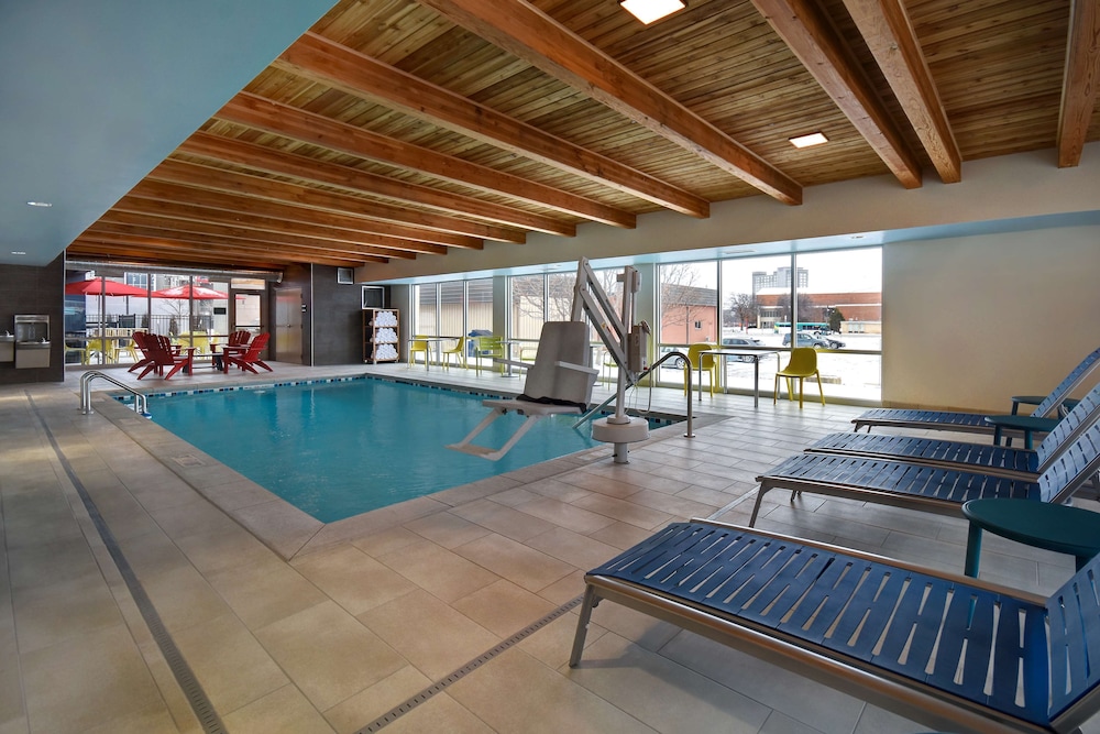 Home2 Suites By Hilton Wichita Downtown Delano Ks 33/46