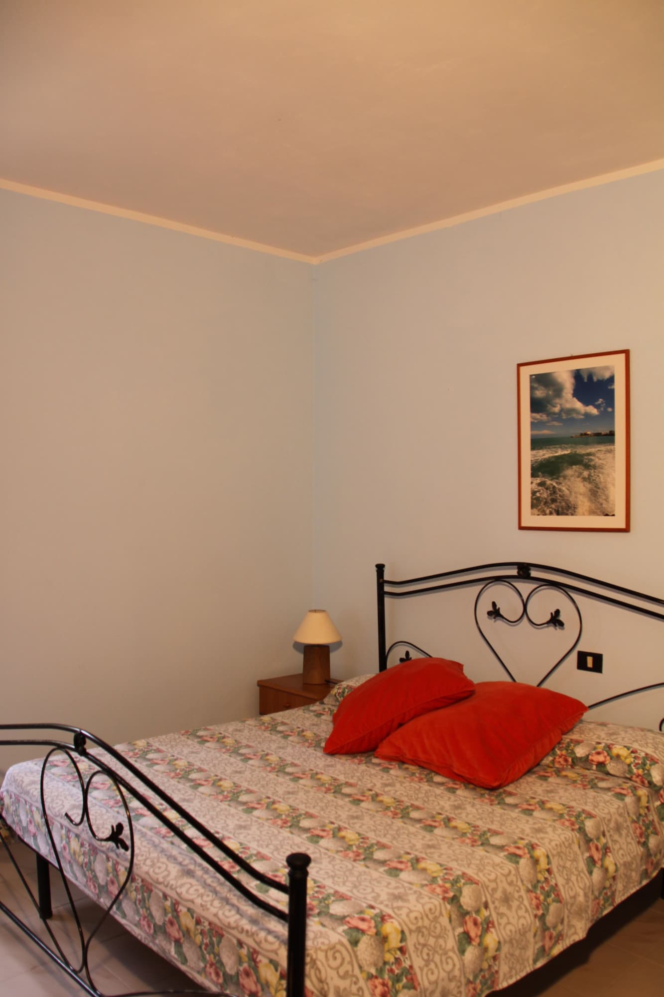 1 BEDROOM, APARTMENT