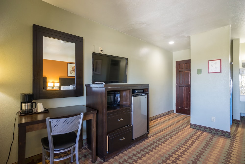 Ocean Gate Inn 40/58