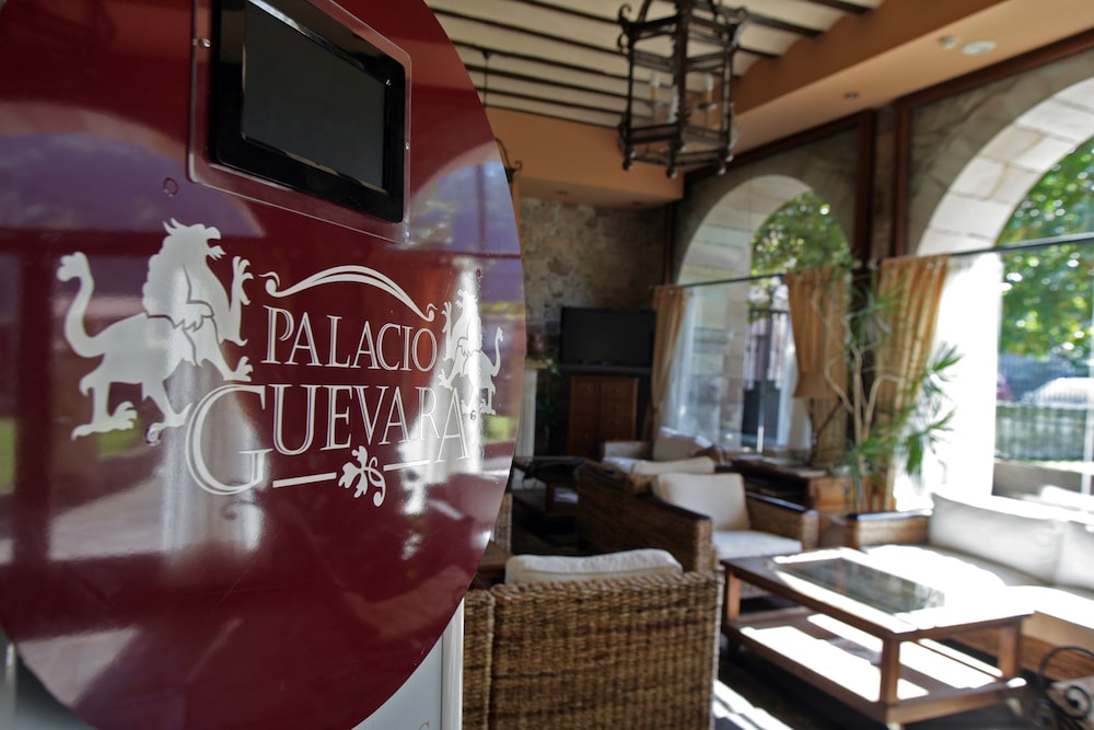 Domus Selecta Palacio Guevara 29/54