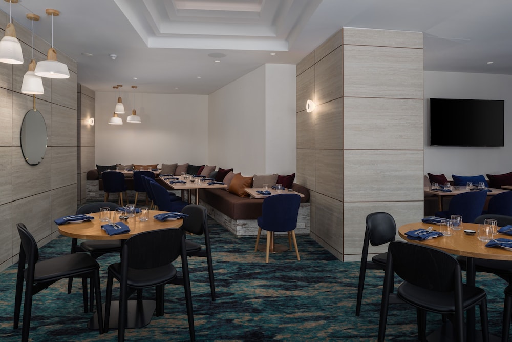 Rydges Geelong 63/66