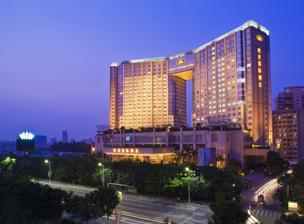 Eurasia International Hotel 1/42