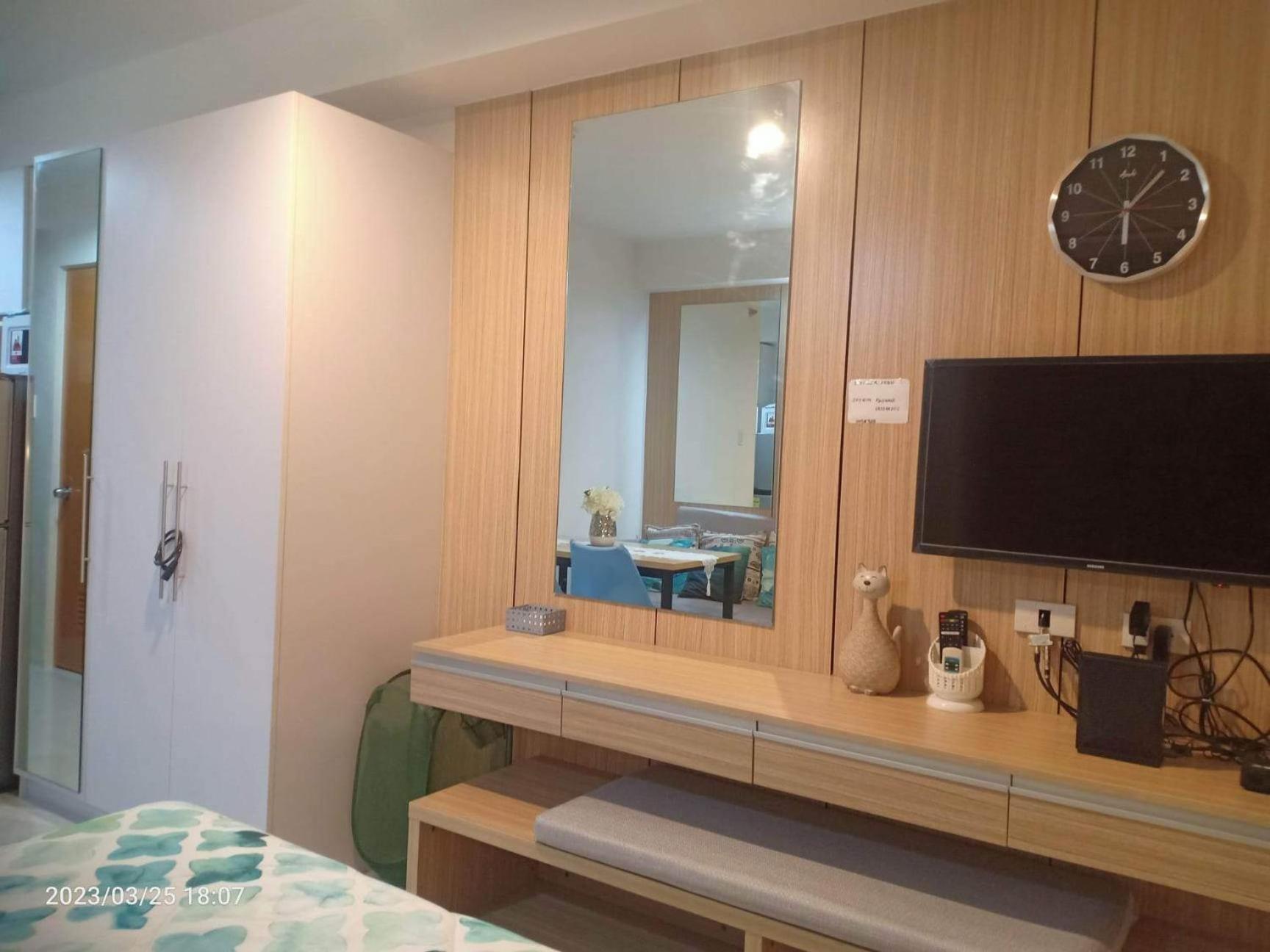 Cozy Room At The Persimmon 32/50