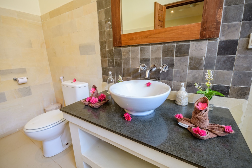 Kelapa Luxury Villas 34/80