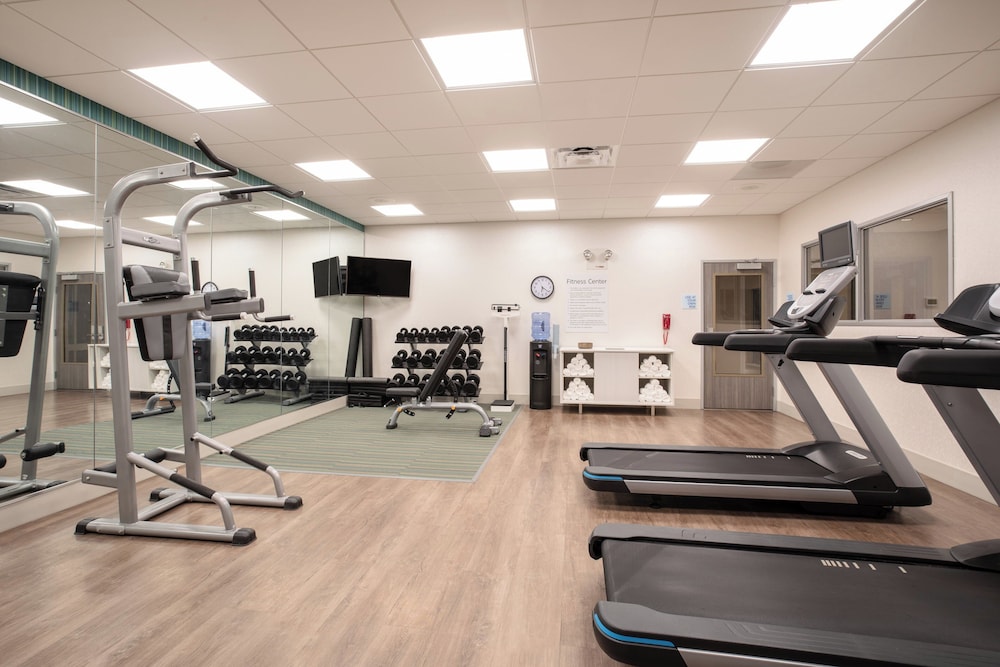 Holiday Inn Express And Suites Denver Ne Brighton 35/59